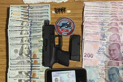 Beyoğlu’nda şüphe üzerine durdurulmak istenen şüpheli firari çıktı