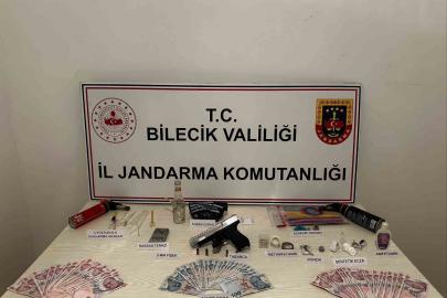 Bilecik’te uyuşturucu ve silah ele geçirildi