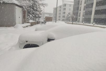 Bingöl’de kar yağışı aralıksız devam ediyor