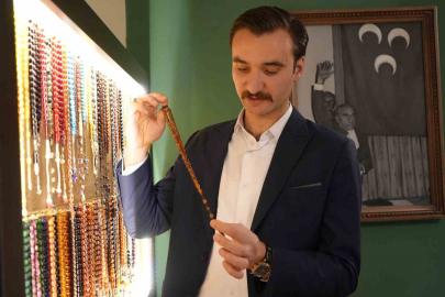 Bir merakla başladı, şimdi tespih yapabilmek için iki gününü harcıyor