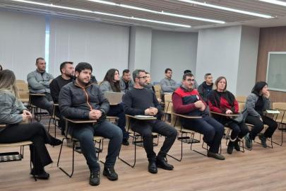 Bitki koruma ürünleri ve b-reçete sistemi eğitimi verildi