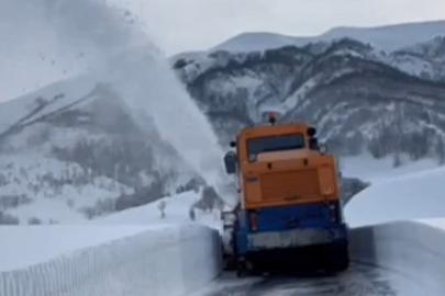 Bitlis’te köy yolları için kar seferberliği