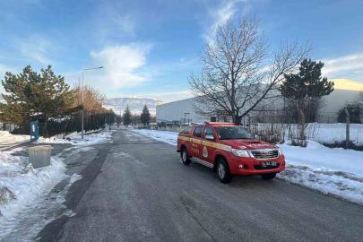 Bolu OSB’de mobilya imalat fabrikasında yangın paniği: İşçiler müdahale etti