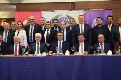 Bursa Fan Clup’te bayrak değişimi