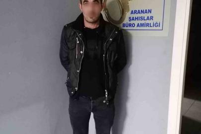 Bursa’da 36 ve 15 yıl hapis cezasıyla aranan iki kati zanlısı yakalandı