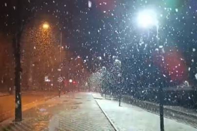 Bursa’da kar yağışı etkisini göstermeye başladı