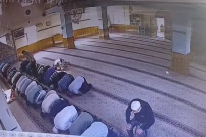 Camide namaz kılan komşusunu öldüren sanık: "Asıl caniyi kardeşim tahliye olduğunda görecekler"