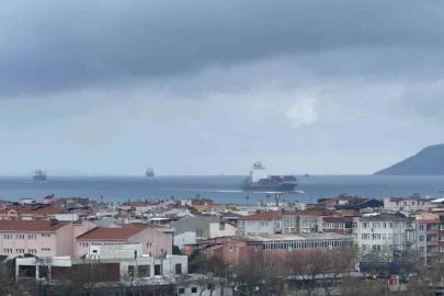 Çanakkale Boğazı çift yönlü trafiğe açıldı