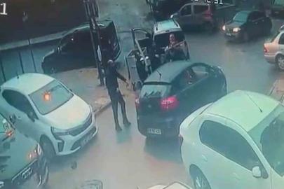 Çekmeköy’de kapı önü motor parkı kavgası: Keser ve sopayla darp anları kamerada