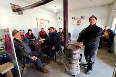 Çiftçiye aşılama çalışmaları, sulama yöntemleri ve desteklemeler anlatıldı