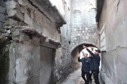 Cizre’de 200 yıllık tarihi kemerli ev yıkılma tehlikesiyle karşı karşıya