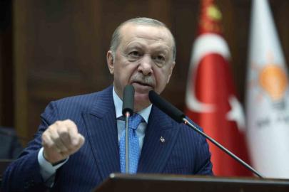 Cumhurbaşkanı Erdoğan: "Bayrağımıza uzanan o kirli elleri muhakkak bulacak, bunun hesabını o hainlerden mutlaka soracağız"