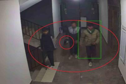 Daire önündeki ayakkabıları çaldılar