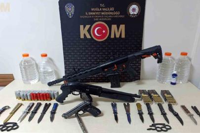 ’Daltonlar’ ve ’Casperler’ suç örgütü operasyonunda 8 tutuklama