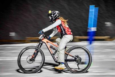 Denizlili sporcu Snow Bike Türkiye Şampiyonası’na damga vurdu