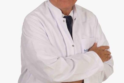 Dermatoloji Uzmanı Prof. Dr. Akbaba: "Güneş kremi sadece yazın değil, kışın da şart"