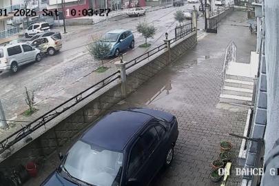 Dikkatsizlik kazayı beraberinde getirdi: 2 yaralı