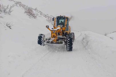 Diyarbakır’da, 6 ilçede 319 kilometrelik kırsal mahalle yolu ulaşıma açıldı