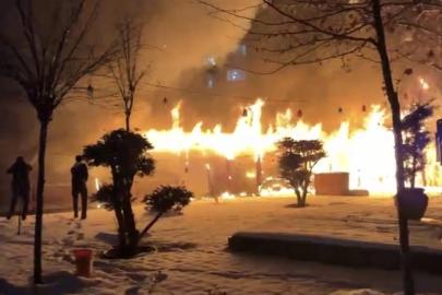 Diyarbakır’da kafede yangın paniği