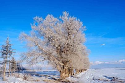 Doğu yine buz kesti