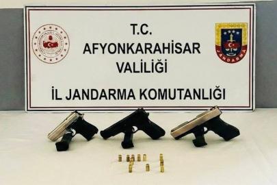 Düğünlerde havaya ateş açan 3 kişi gözaltına alındı