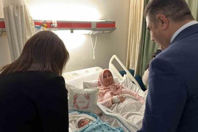 Düzce’de 2025 yılının son bebeği ve yeni yılın ilk bebeği aileleri heyecanlandırdı