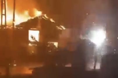 Düzce’de mobilya atölyesi küle döndü