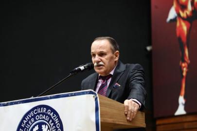 Edremit Kahveciler Odası’nda Mustafa Aydoğan güven tazeledi