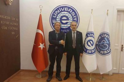 Ege Üniversitesinden "Yapay Zekâ Destekli Eğitim ve Araştırma" atılımı