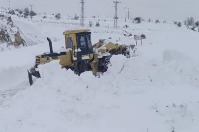 Elazığ’da 130 köy yolu açıldı,  207’sinde çalışmalar sürüyor