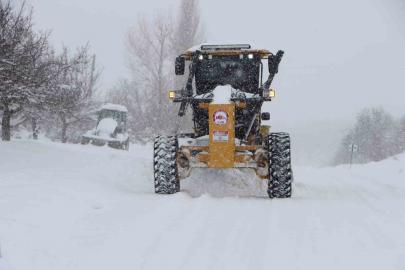 Elazığ’da 384 köy yolunda çalışmalar sürüyor