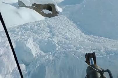 Elazığ’da çığ düşmesi sonucu kapanan geçit açıldı