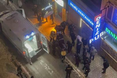 Elazığ’da eğlence mekanında bıçaklı ve sopalı kavga: 4 yaralı