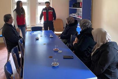 Emet’te okul personeline özel hijyen eğitimi verildi