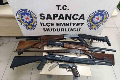 Emniyet ekipleri zehir tacirlerine göz açtırmıyor: 2 gözaltı