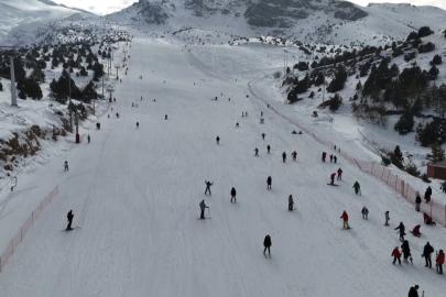 Ergan Kayak Merkezinde hafta sonu yoğunluğu