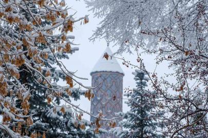 Erzurum’da buzlanma ve dona dikkat