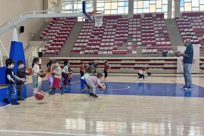 Eskişehirli miniklerin spor keyfi