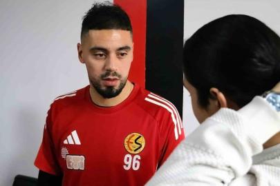 Eskişehirspor oyuncuları, koruma altındaki çocuklarla bir araya geldi