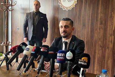 "Esnafın yalnızlığına son vereceğiz" diyen Başoğlu adaylığını duyurdu