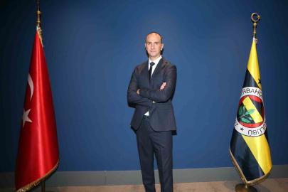 Fenerbahçe Medicana’da Başantrenör Taner Atik için imza töreni düzenlendi