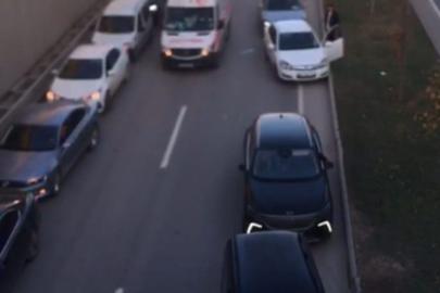 Fermuar sistemiyle ambulansa yol açtılar