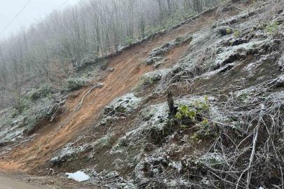 Fındıklıaksu köyünde heyelanların ardı arkası kesilmiyor