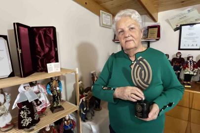 Folklorik kitre bebek sanatıyla Türkiye’nin ‘hazinesi’ oldu