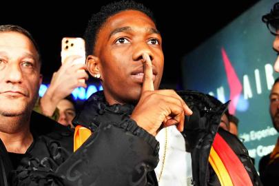 Galatasaray’ın yeni transferi Yaser Asprilla, İstanbul’a geldi