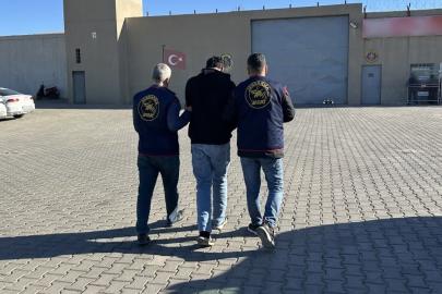 Gaziantep’te 6 ayrı suçtan 10 yıldır firari olan şahsı jandarma yakaladı