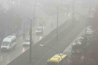 Gaziantep’te etkili olan sis görüş mesafesini düşürdü