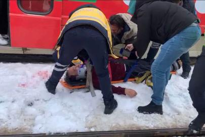 Gaziantep’te tramvayın çarptığı adam yaralandı