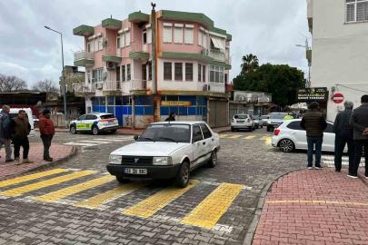 Gazipaşa‘da otomobil ile motosiklet çarpıştı: 2 yaralı