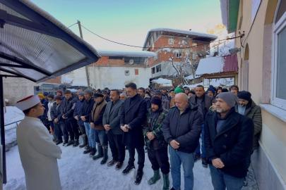 Giresun’da çığ altında hayatını kaybeden çoban toprağa verildi